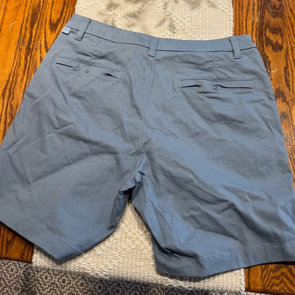 lululemon athletica Light Blue Men's Shorts - Picture 5 of 7